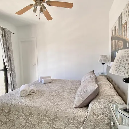 La Caleta Penthouse 公寓