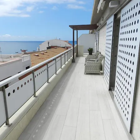 Апартаменты La Caleta Penthouse