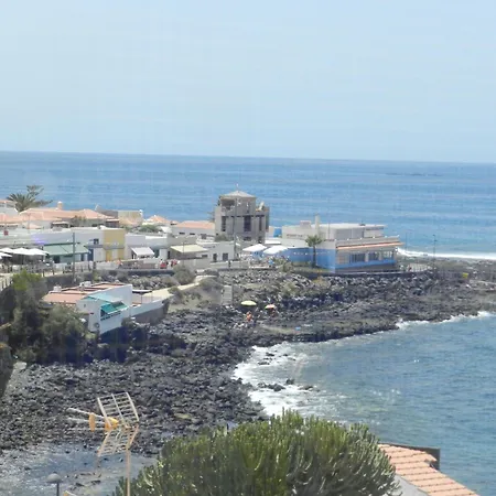 Апартаменты La Caleta Penthouse Адехе