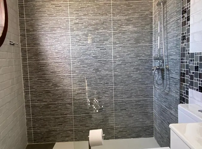 La Caleta Penthouse * אדחה